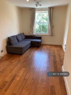 2 bedroom flat to rent, Dempster Road, London, SW18