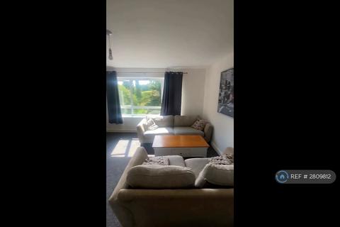 2 bedroom flat to rent, Scarfe Way, Colchester, CO4
