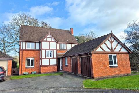 4 bedroom detached house for sale, Orchard Close, Kingsland, Leominster, Herefordshire, HR6 9QS