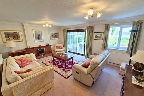 4 bedroom detached house for sale, Orchard Close, Kingsland, Leominster, Herefordshire, HR6 9QS