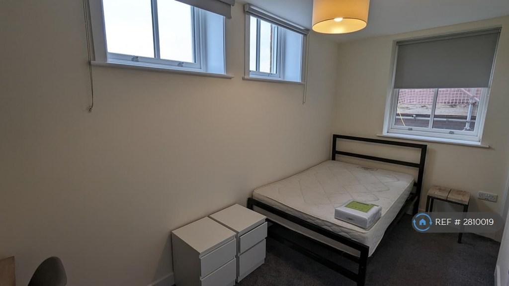 En-Suite Bedroom