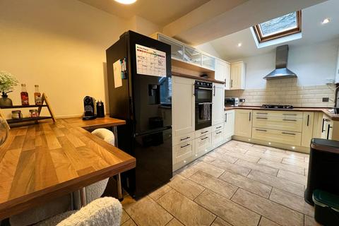 undefined, 16 Graig Terrace, Pontypridd