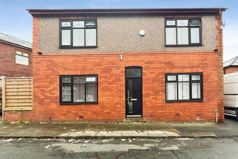 2 bedroom detached house for sale, Windover Street, Deane