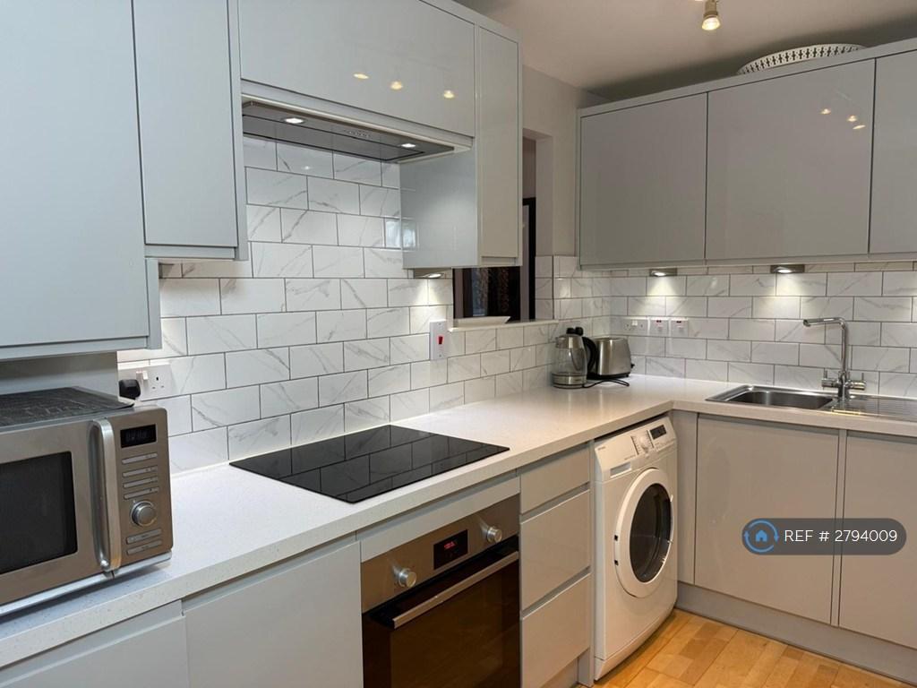 Kitchen With Washer/Dryer, Dishwasher
