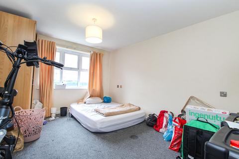 2 bedroom apartment for sale, Crowe Road, Bedford MK40