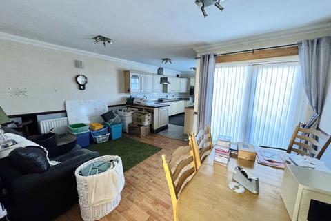 4 bedroom terraced house for sale, Front Street, Shotton Colliery, Durham, County Durham, DH6