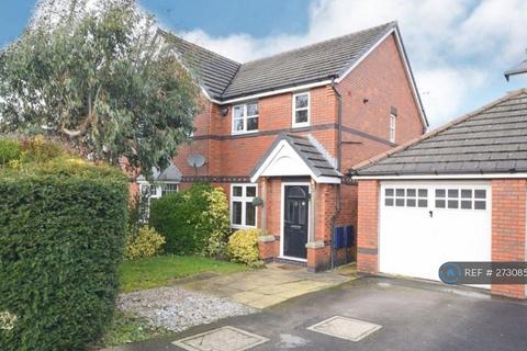 2 bedroom semi-detached house to rent, Haslington Road, Manchester, M22