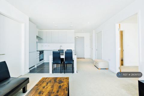 2 bedroom flat to rent, Boundary Lane, Manchester, M15