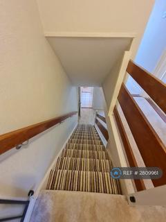 3 bedroom terraced house to rent, Bardolph Avenue, Croydon, CR0