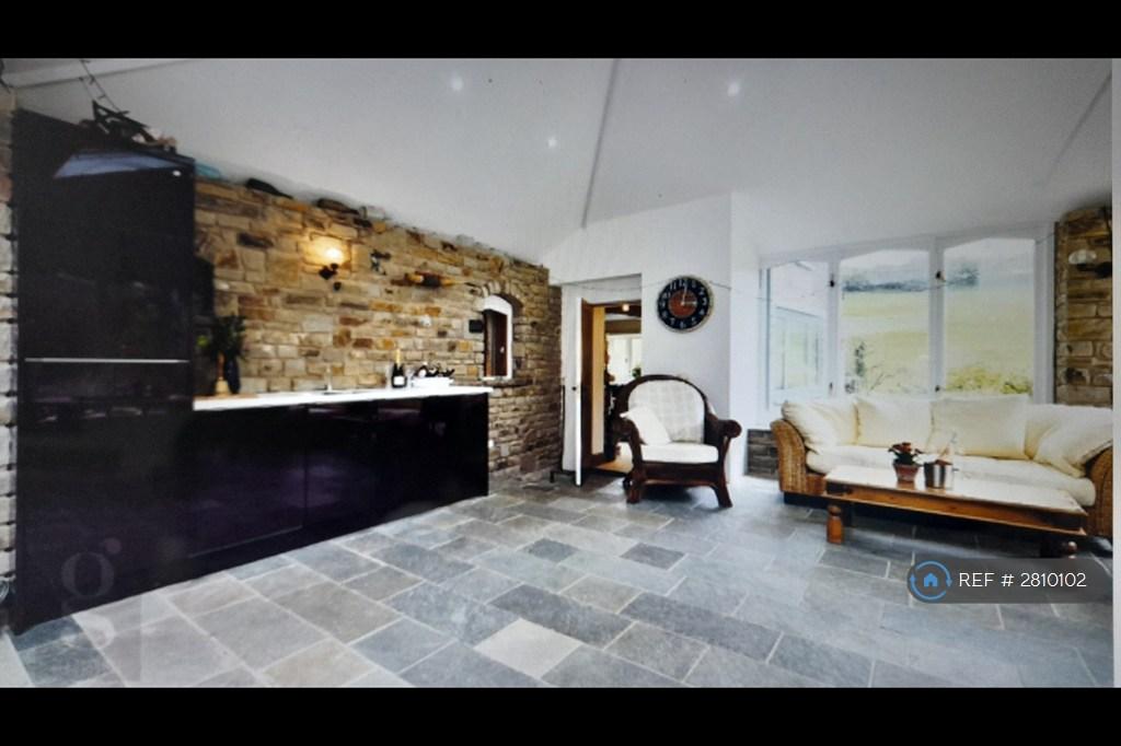 Conservatory Room With Kitchen