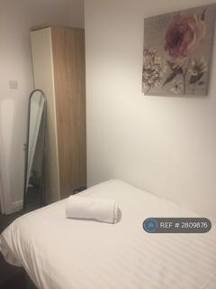 undefined, Pontefract Lane, Leeds, LS9