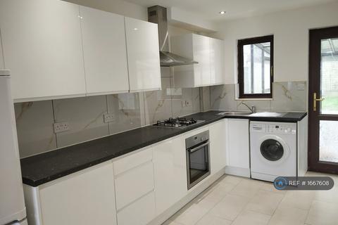 undefined, Kelvedon Close, Rayleigh, SS6