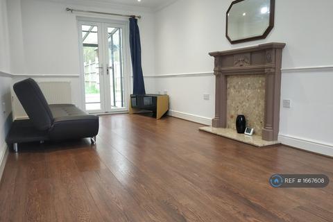 undefined, Kelvedon Close, Rayleigh, SS6