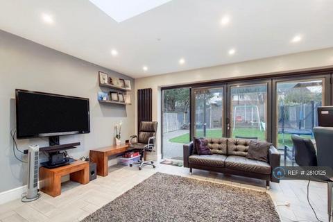 undefined, Havering Road, Essex, RM1