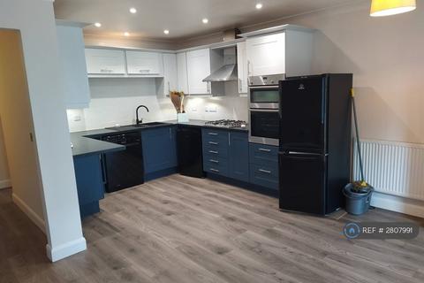 4 bedroom terraced house to rent, Andrewartha Road, Penryn, TR10