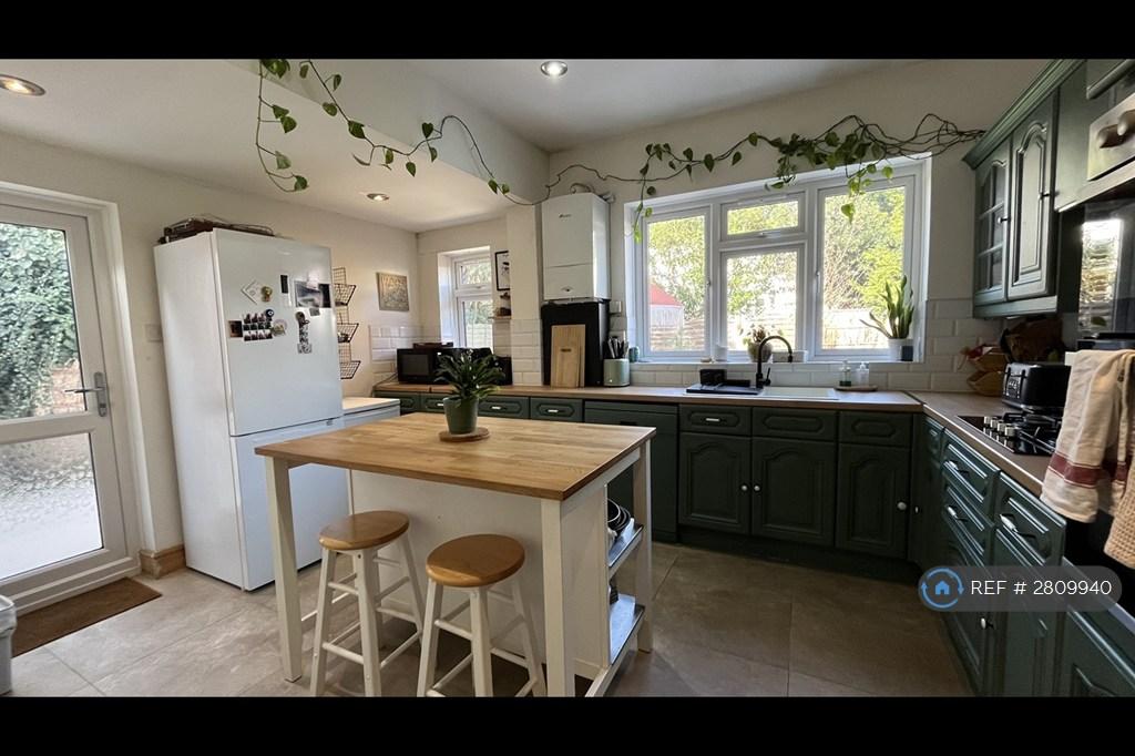 Kitchen 2