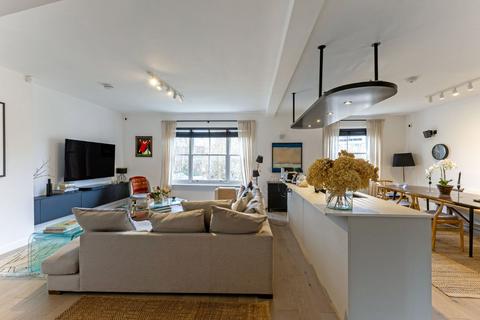 2 bedroom flat for sale, Belsize Park, London NW3