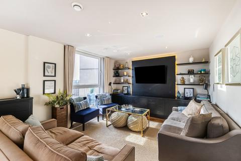 undefined, Bridge Place, London