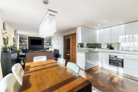 undefined, Bridge Place, London