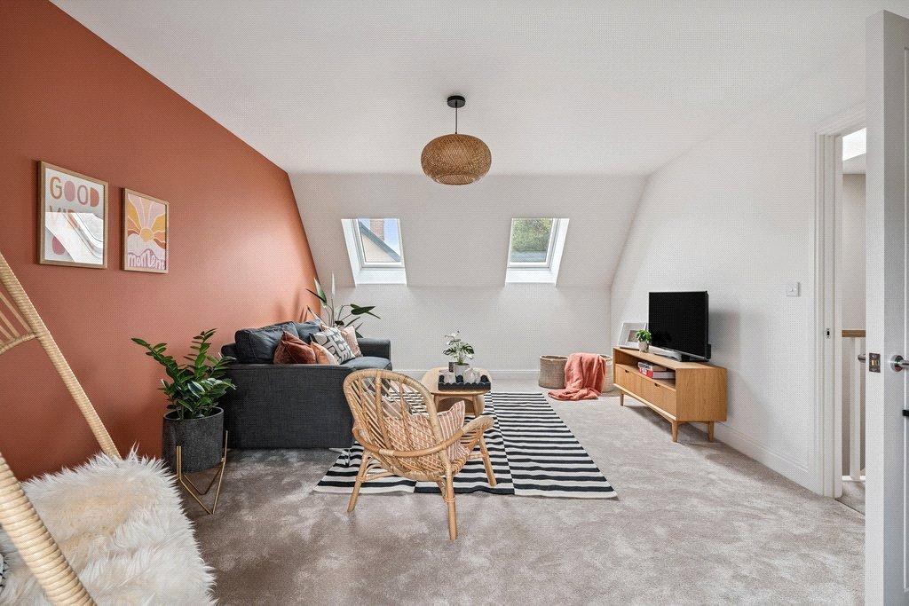 Top Floor Bed/Family