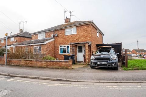undefined, Highfield Road, Beds LU7