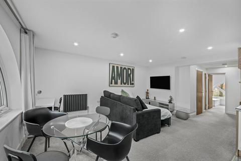 undefined, Middleton Drive, London, SE16