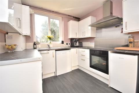 3 bedroom semi-detached house for sale, Ringwood Avenue, Leeds, West Yorkshire