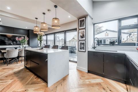 undefined, Victoria Mount, Horsforth, Leeds, West Yorkshire