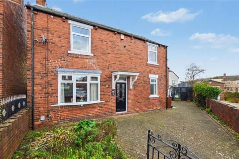 3 bedroom detached house for sale, St. Margarets Road, Methley, Leeds, West Yorkshire