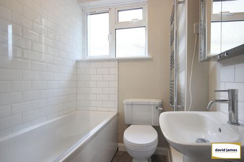 undefined, Shepperton Road, Petts Wood