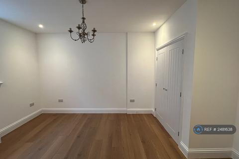 undefined, Churchgate Street, Ely, CB7