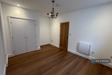 1 bedroom flat to rent, Churchgate Street, Ely, CB7