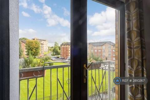 2 bedroom flat to rent, Ferry Road, Glasgow, G3