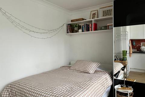undefined, Tresham crescent, London NW8