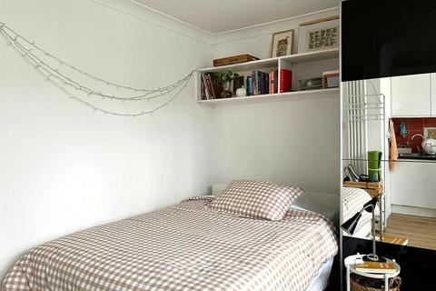 undefined, Tresham crescent, London NW8