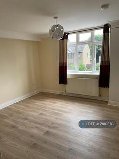 1 bedroom flat to rent, Swan Road, West Drayton, UB7