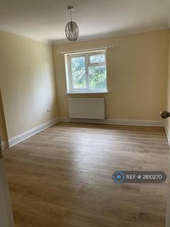 1 bedroom flat to rent, Swan Road, West Drayton, UB7