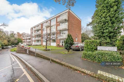 undefined, Petworth Court, Reading, RG1