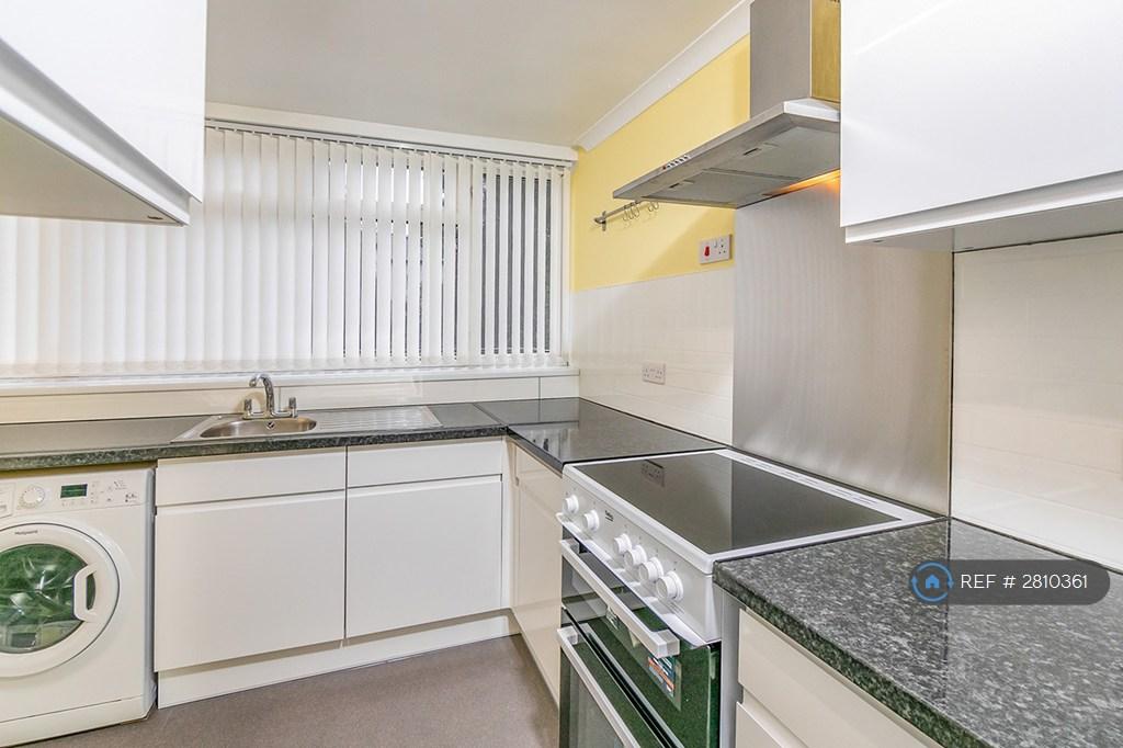 Kitchen 4