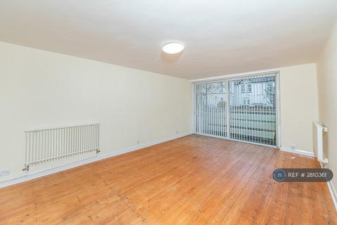 undefined, Petworth Court, Reading, RG1