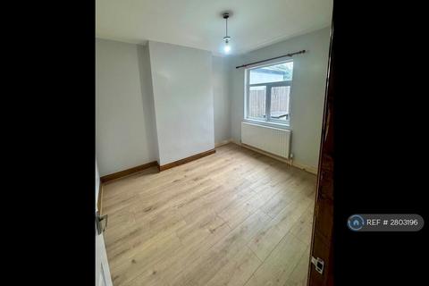 undefined, Newman Road, London, E17