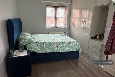 undefined, Langtree Avenue, Slough, SL1