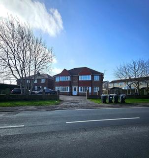 2 bedroom flat to rent, Claras Court, Church Road, Wadworth, Doncaster
