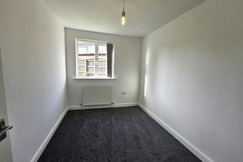 2 bedroom flat to rent, Claras Court, Church Road, Wadworth, Doncaster