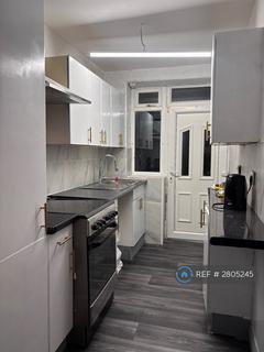 2 bedroom end of terrace house to rent, Woodside View, Halifax, HX3