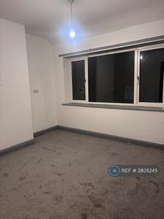 2 bedroom end of terrace house to rent, Woodside View, Halifax, HX3
