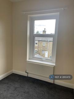 2 bedroom terraced house to rent, Huddersfield, Huddersfield, HD2
