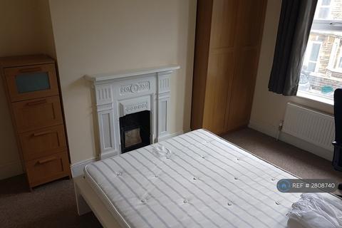 undefined, Third Avenue, Bath, BA2