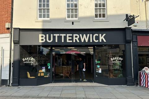 Retail property (high street) to rent, 1 South Para Melton Mowbray LE13 0PU