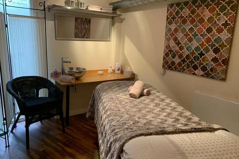 Office to rent, 48e Percy Rd London N12 8BU